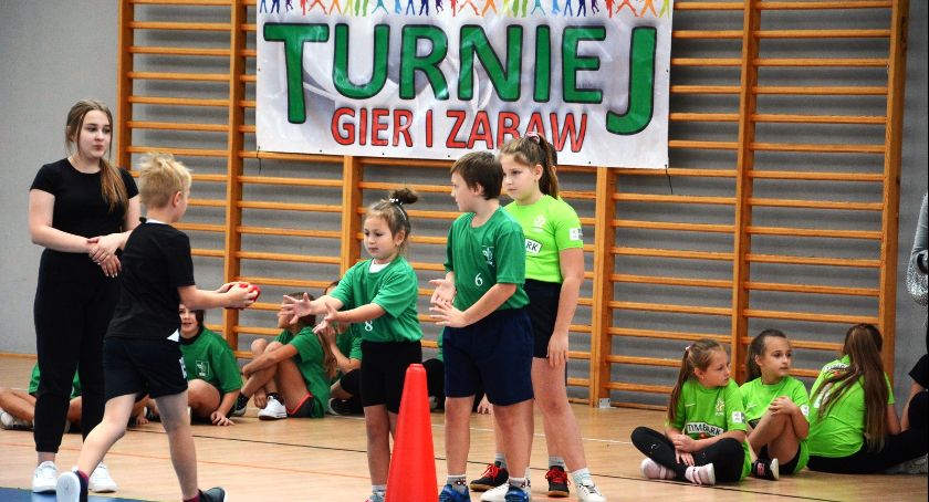 Europejski Tydzień Sportu. Gry i zabawy dla uczniów klas trzecich skarżyskich szkół podstawowych 