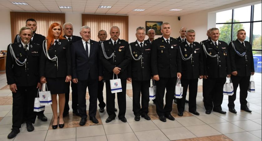 Koronawirus. Pulsoksymetry dla strażaków z powiatu skarżyskiego 