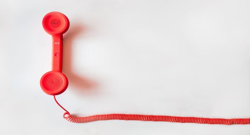 Vademecum wiedzy na temat badania CATI. Rozkładamy wywiad telefoniczny na czynniki pierwsze
