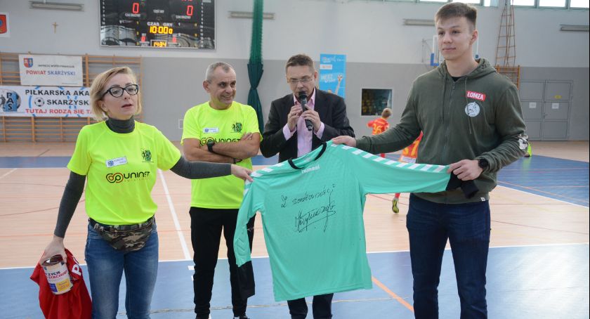 Zagrali dla Olivera. W Skarżysku odbył się turniej charytatywny w piłce nożnej 