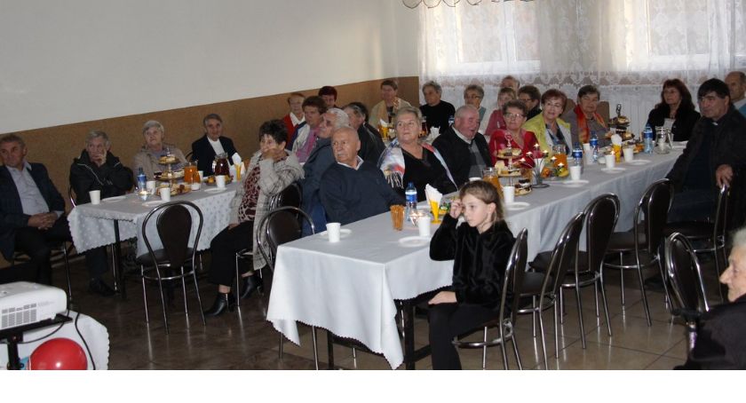 Odrowążek. Seniorzy się bawią!