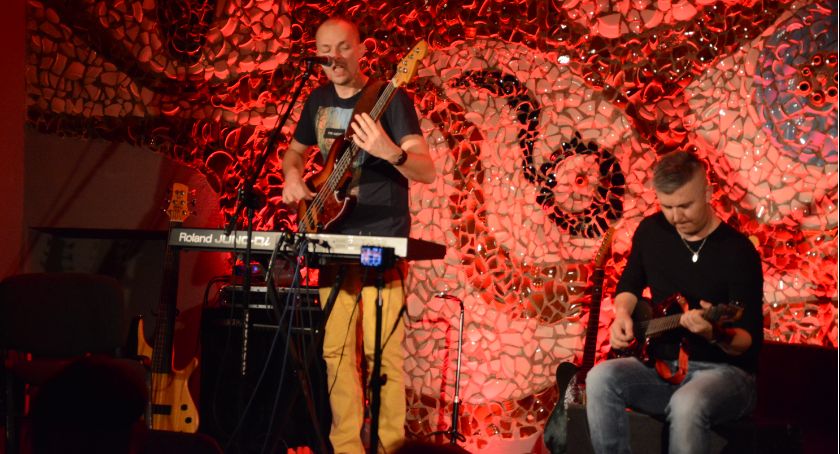 Zespół W/S zainaugurował spotkania w Kawiarni muzycznej Miejskiego Centrum Kultury 