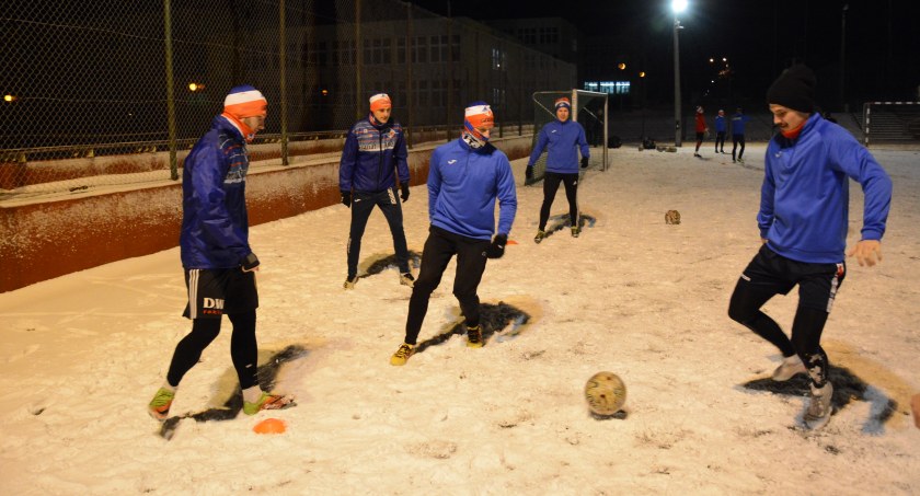 Piłkarze Granatu wznowili treningi, przygotowują się do rundy wiosennej