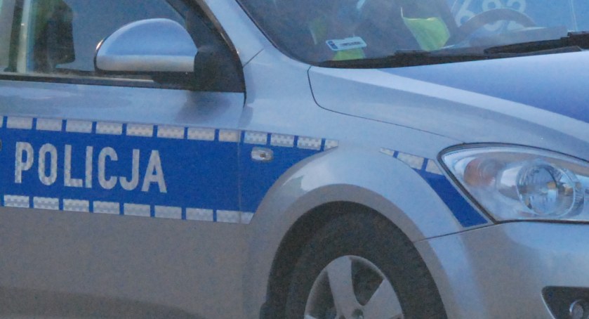 Wystawiła do sprzedaży ubrania. Złodziej wystawił ją...do wiatru