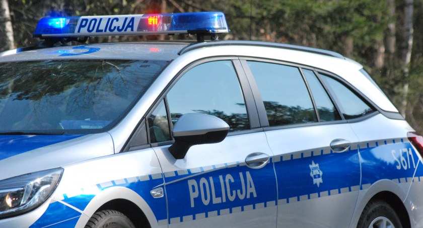 Oszukana mieszkanka Skarżyska Kościelnego. W jaki sposób straciła swoje pieniądze?