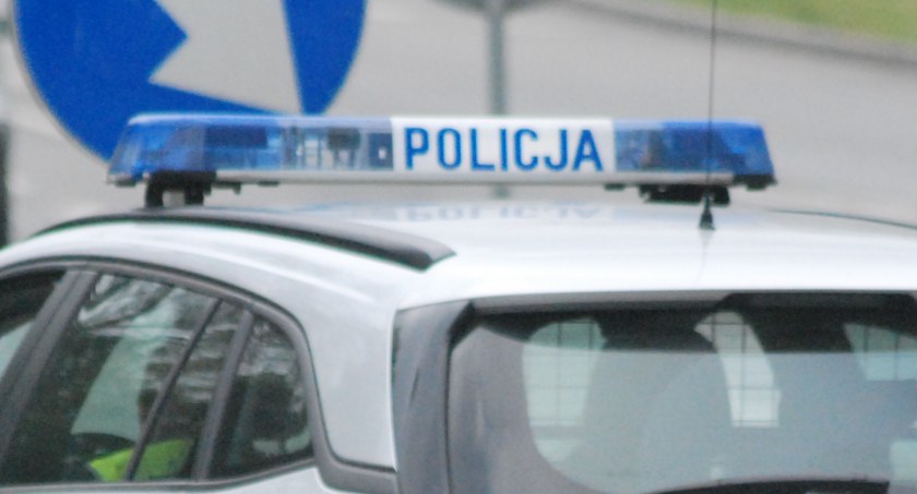 Bombowy alarm w Urzędzie Skarbowym w Skarżysku-Kam. Służby zareagowały błyskawicznie