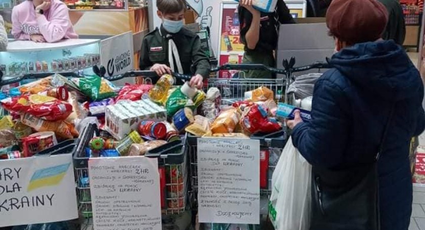 Pomagamy Ukrainie. Brawo harcerze! 