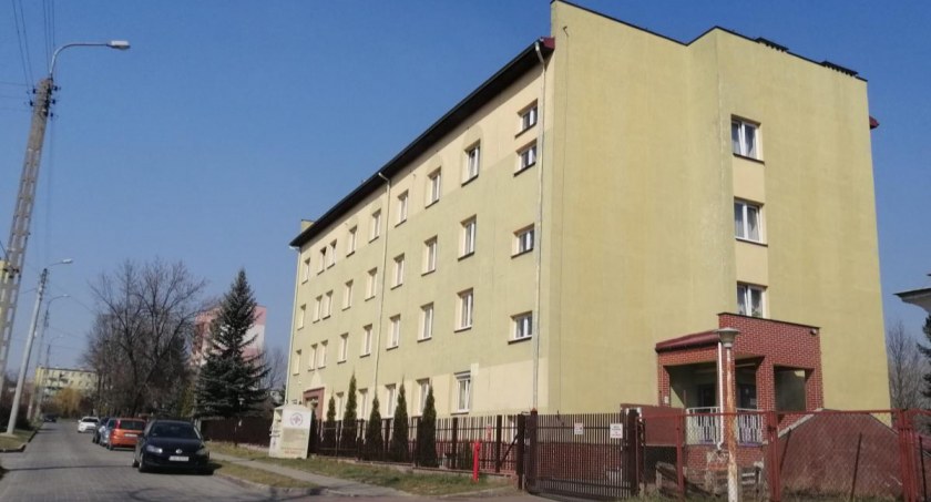 Słono trzeba płacić za pobyt seniora w skarżyskich domach pomocy społecznej!