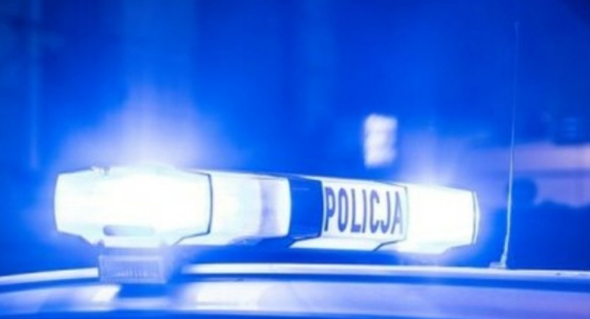Wypadek na przejściu dla pieszych. Policjanci z garnizonu świętokrzyskiego poszukują świadków