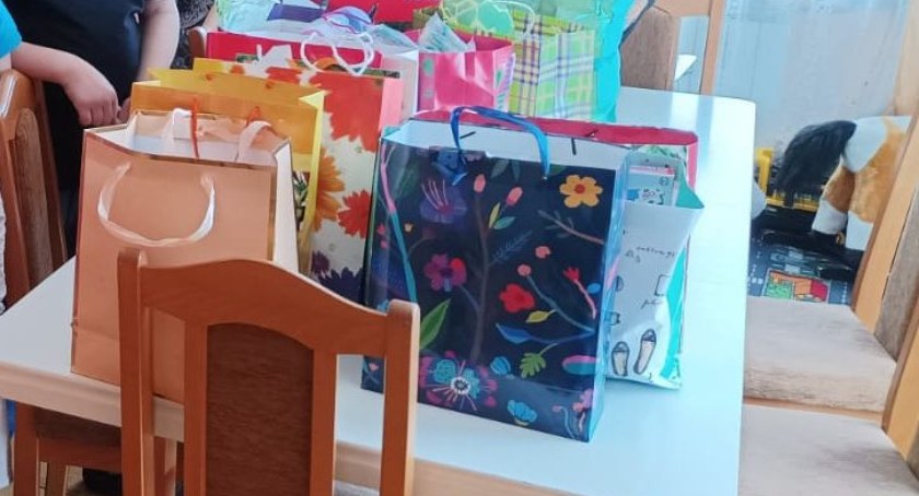 Policjanci z naszego regionu pomagają uchodźcom. Stanęli na wysokości zadania
