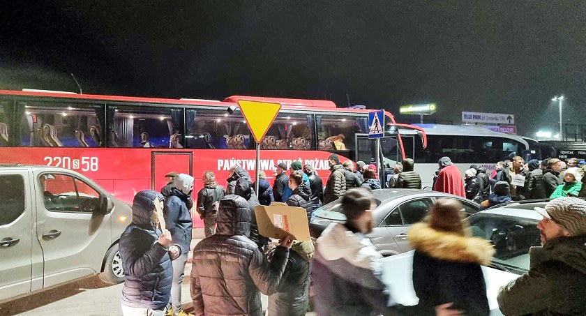 Uchodźcy w gminach powiatu skarżyskiego. Gdzie? Ile osób? W jakich warunkach?