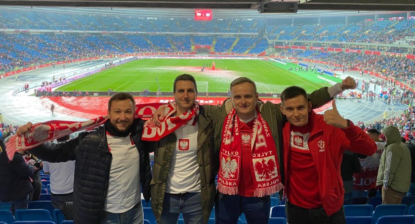 Skarżyscy kibice na meczu barażowym Polska – Szwecja 