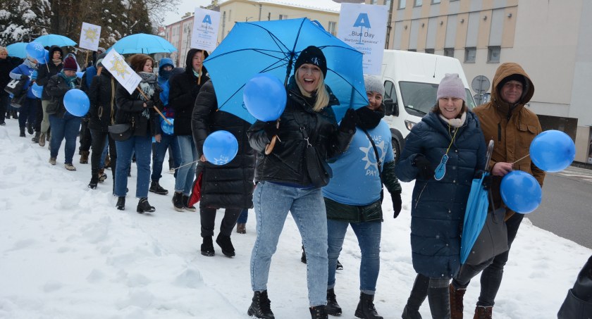 Blue Day - Niebieski Marsz na ulicach Skarżyska 