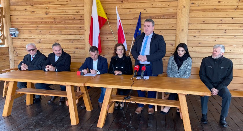 Gm. Skarżysko Kościelne. Jest umowa na kanalizację