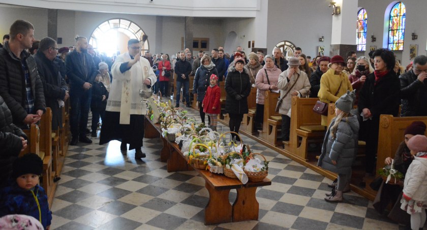 Święcenia pokarmów czas...