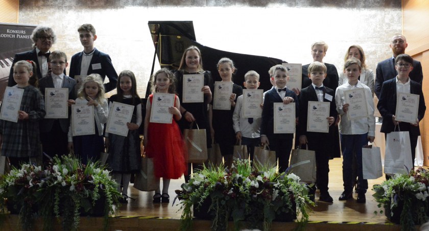 W Skarżysku odbył się XXXVII Konkurs Młodych Pianistów 