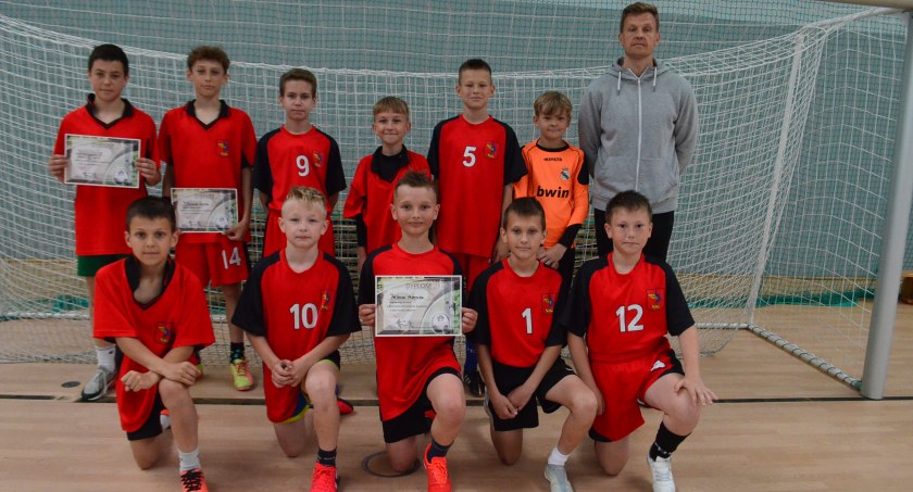 Rywalizowali o mistrzostwo Skarżyska w mini piłce nożnej. Kto okazał się najlepszy? 