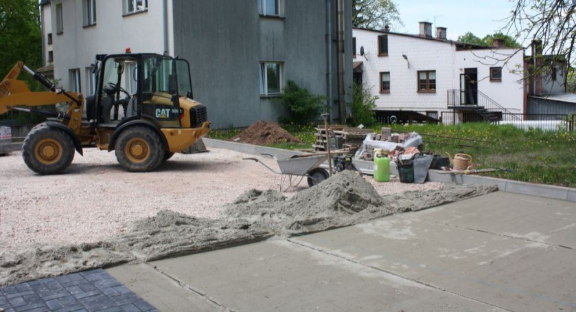 Skarżysko Kościelne. Nowy parking z funduszy covidowych