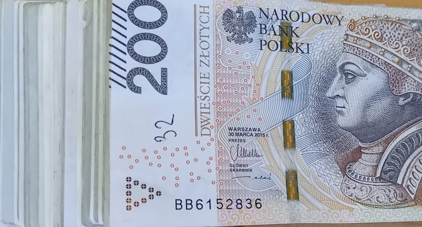 Sprawdzamy majątki urzędników z Suchedniowa, Bliżyna, Skarżyska Kościelnego i Łącznej