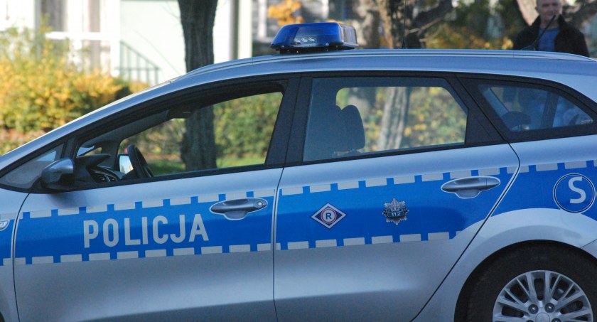 Wypadek w miejscowości Występa. Poszkodowanemu pomocy udzielali strażacy