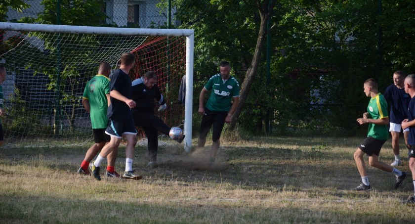 Rozpoczął się XXV Wakacyjny Turniej Piłki Nożnej - Dolna Kamienna 2022 