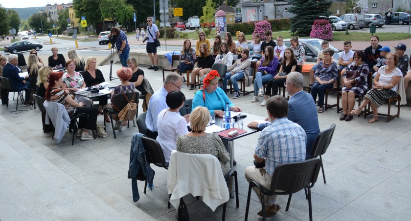 W Skarżysku czytano „Ballady i romanse”  Adama Mickiewicza