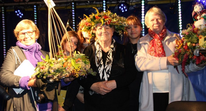 Naturalność i słowiański temperament czyli bal dziękczynny za dary lata w Mostkach 