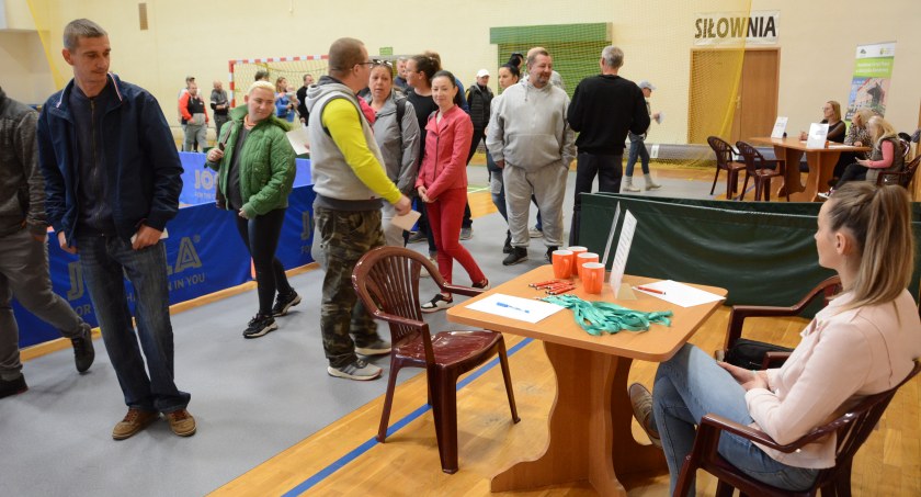 Powiatowe Targi Pracy w Suchedniowie 