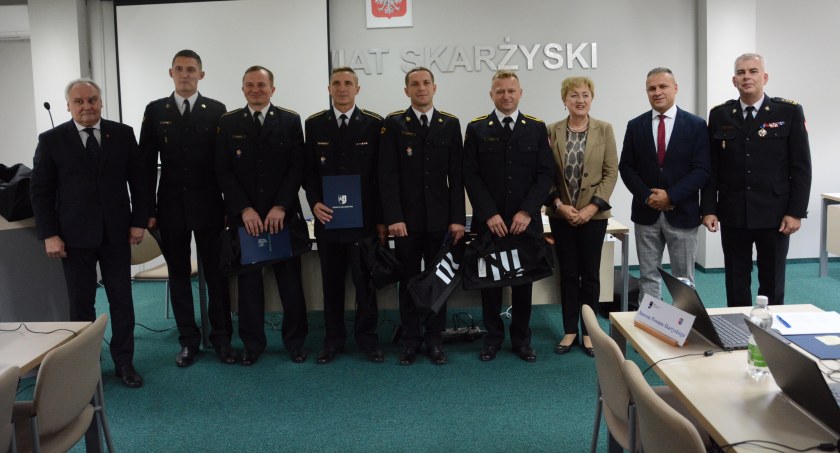 Podziękowanie dla strażaków 