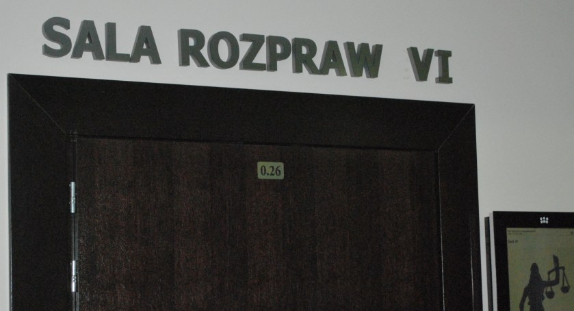 Oszustwa na gigantyczną skalę. Mieszkańcy powiatu skarżyskiego zasiądą na ławie oskarżonych