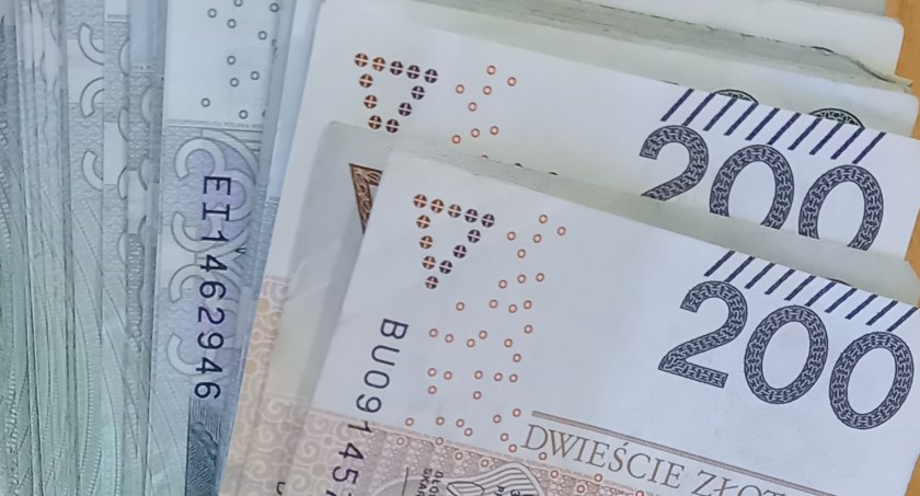 Szok! Stracił ponad ćwierć miliona złotych