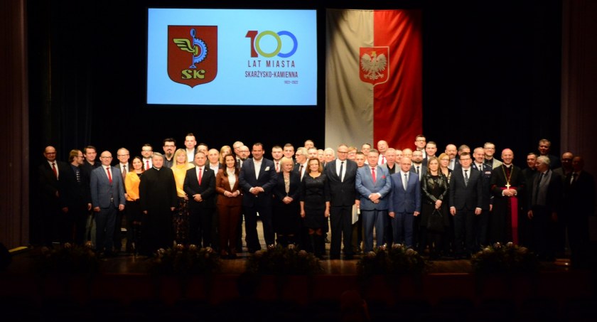 Uroczysta Sesja rozpoczynająca obchody 100-lecia miasta Skarżyska-Kamiennej