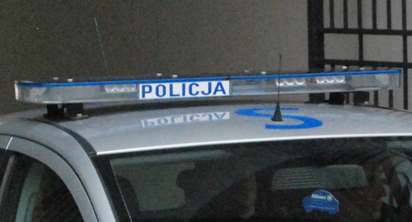 W kapciach i krótkich spodenkach na S-7. Co się z nim stało?