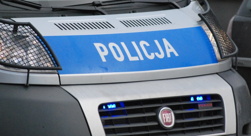 Z narkotykami do placówki wychowawczej. Zatrzymali go policjanci z KPP Skarżysko