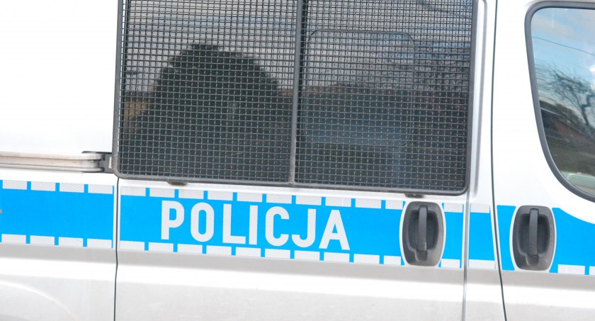 Skarżyscy policjanci nie kryli zaskoczenia. Co chciał sprawdzić?