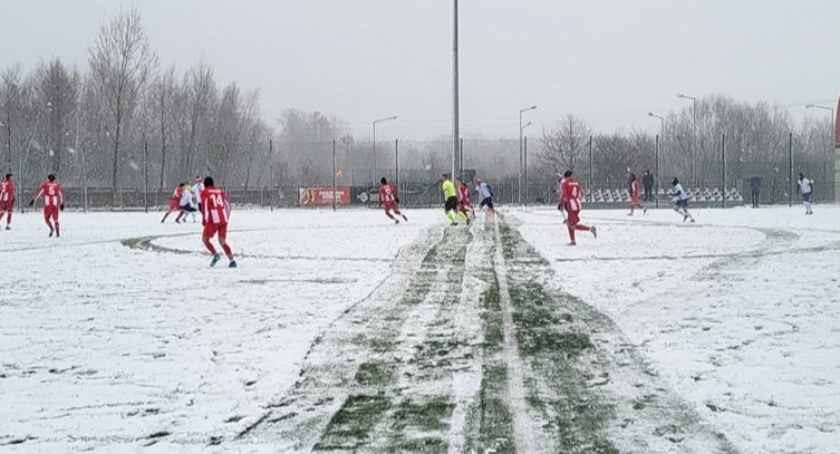 Hummel IV liga. Festiwal bramek Granatu na inaugurację rundy wiosennej 