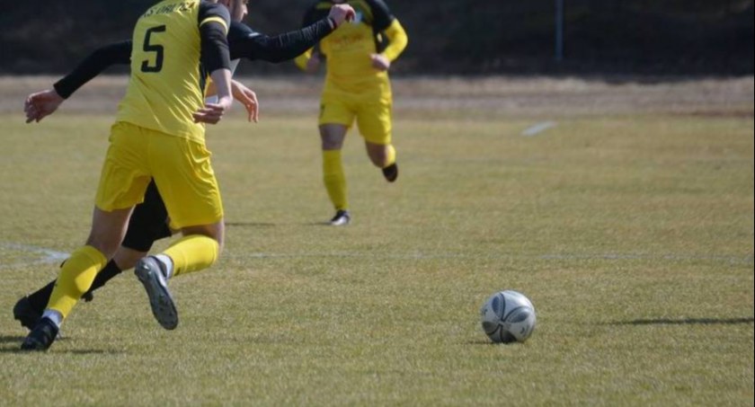 Hummel IV liga. Wreszcie się doczekali, Orlicz zaznał smaku zwycięstwa po raz pierwszy w tym sezonie