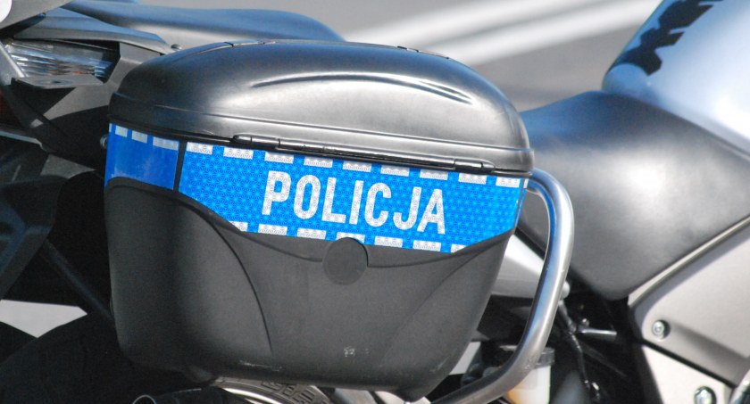 Zatrzymali ich funkcjonariusze skarżyskiej policji. Pobyt w celi zamiast wolności