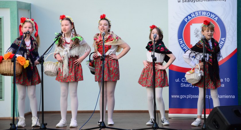 W Skarżysku śpiewali piosenki o zdrowiu 