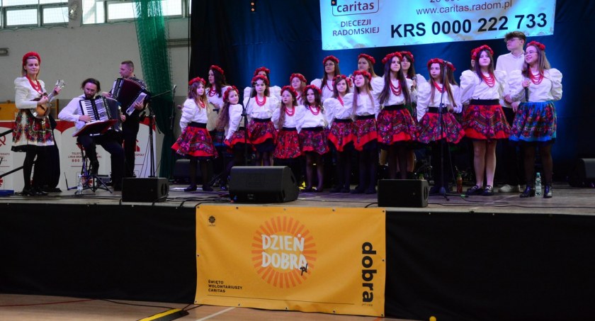 Niedziela Miłosierdzia Bożego w Skarżysku-Kamiennej 