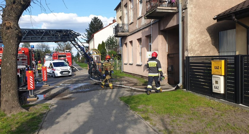 Skarżyscy strażacy walczyli z żywiołem. Co było przyczyną pożaru?
