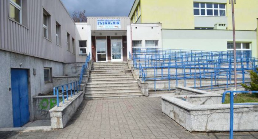 Skarżysko. Drugi przetarg na rozbudowę krytej pływalni unieważniony