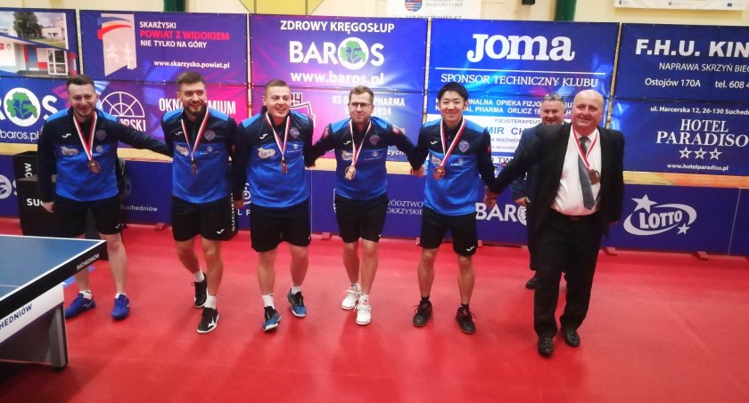 Tenisiści Orlicza 1924 Suchedniów z brązowymi medalami Lotto Superligi 