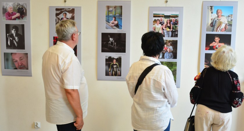 100 Portretów na 100- lecie Miasta - świetna wystawa fotografii klubu ZOOM