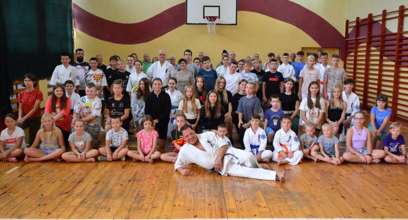 Skarżysko. Letnia Akademia Karate rozpoczęta