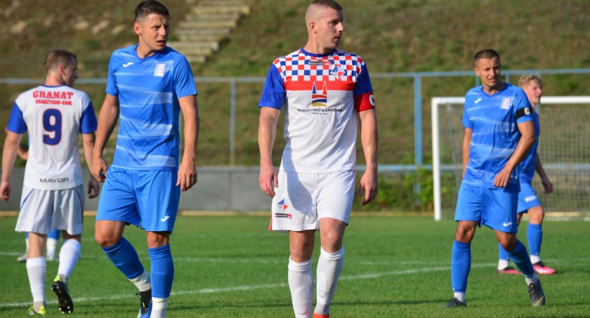 RSActive 4 liga.  Wynik meczu został ustalony w doliczonym czasie gry 