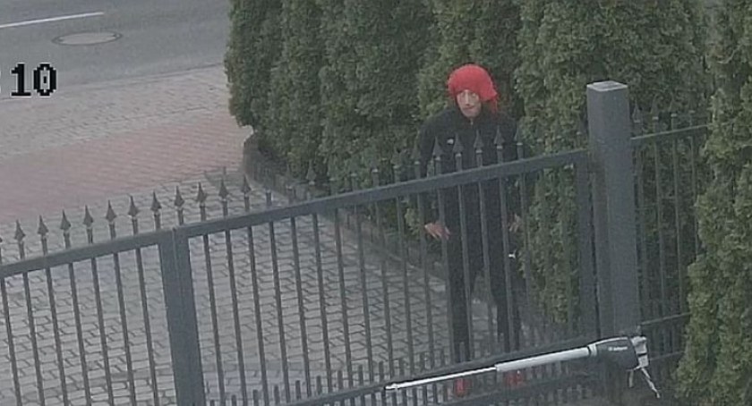 Ukradł rower w Skarżysku-Kamiennej. Teraz szukają go policjanci z KPP