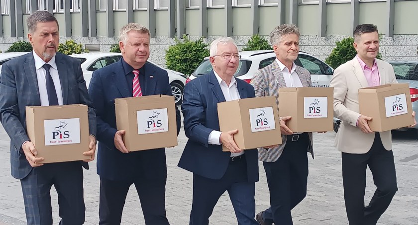 Jest lista PiS ze świętokrzyskiego. Kto startuje z powiatu skarżyskiego?