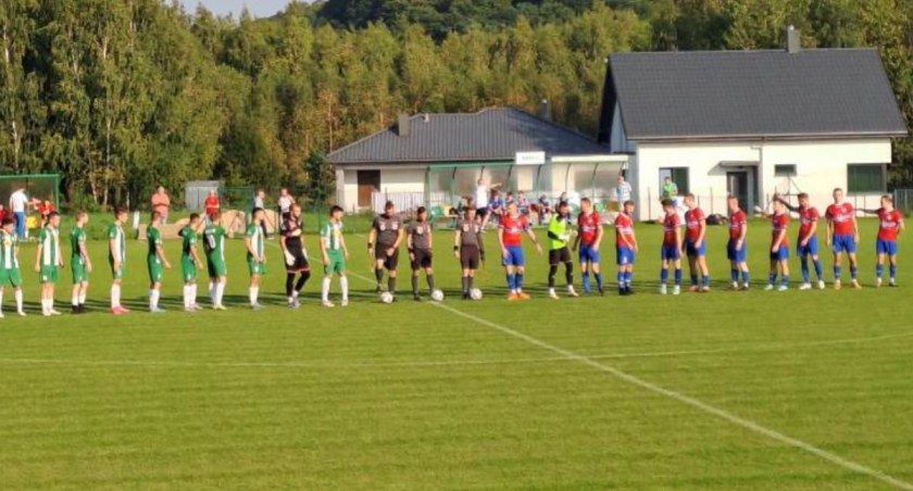 Podział punktów w Rudkach. Błażej Miller zapewnił remis w doliczonym czasie gry 