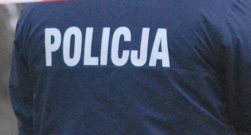 Oszust podszywający się pod wnuka wyłudził 18 tys. zł. Poszkodowaną mieszkanka Skarżyska-Kamiennej